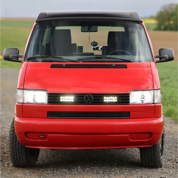 VW T4 Short - dedykowany zestaw lamp LP-TRX3-7E z mocowaniem na atrapie chłodnicy